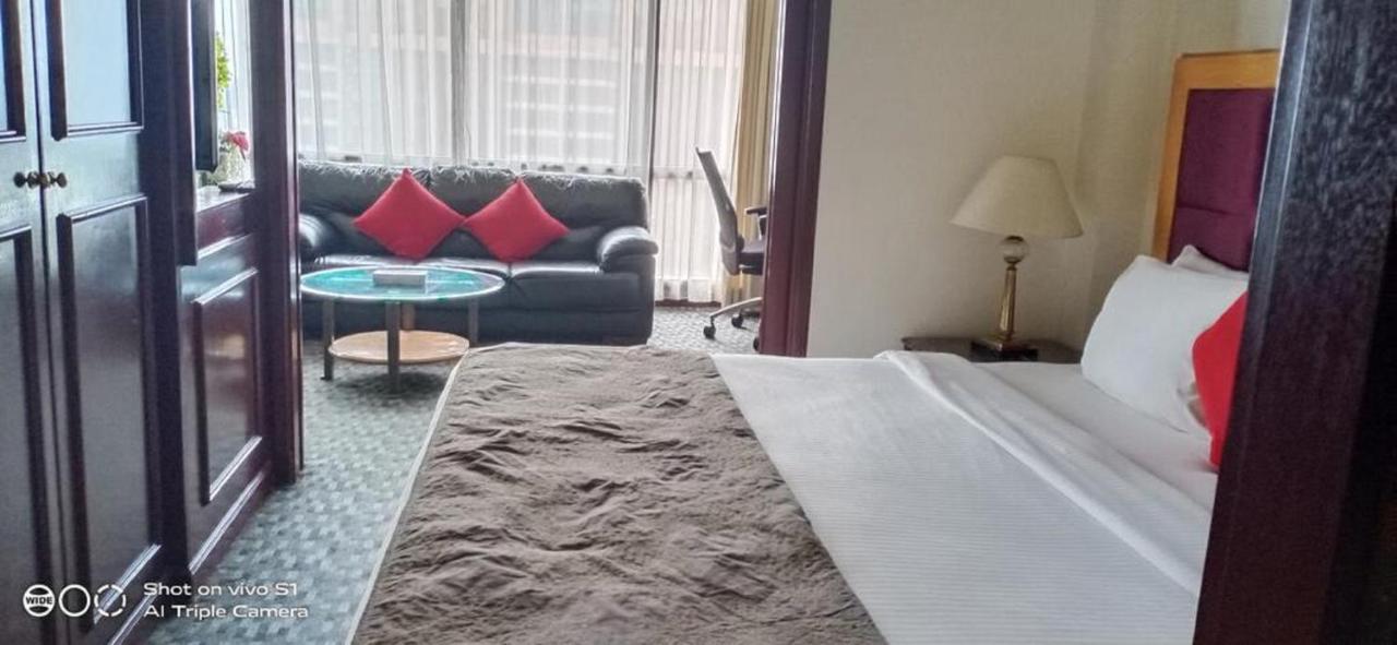 Residence Suite At Berjaya Times Square Kl Kuala Lumpur Exterior foto