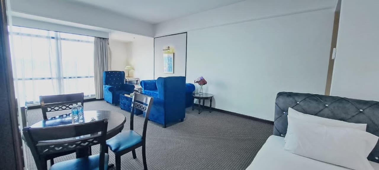 Residence Suite At Berjaya Times Square Kl Kuala Lumpur Exterior foto